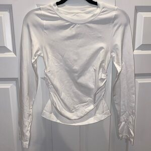 a new day Women's Classic White Long Sleeve Tee